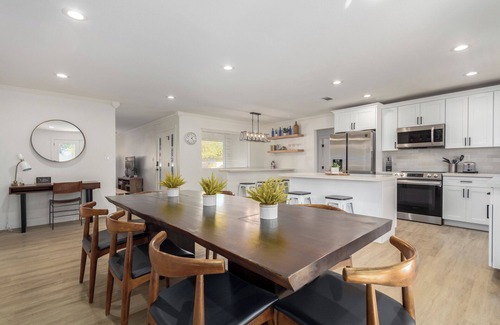 Gilbert House | Spacious 5-bedroom house in wonderful Gilbert with AC