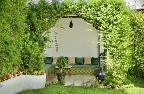 Malabata Villa | Spacious 5-bedroom villa in beautiful Tangier with WiFi, AC