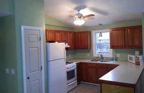 Bonnet Shores House | Spacious 5 Br Beach Getaway In Beautiful Bonnet Shores