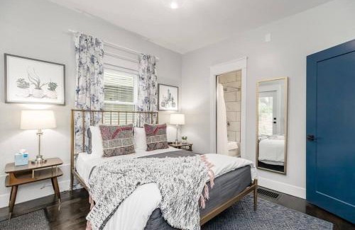 South Hyde Park House | Spacious 5BR/5.5BA Near Plaza & Museum