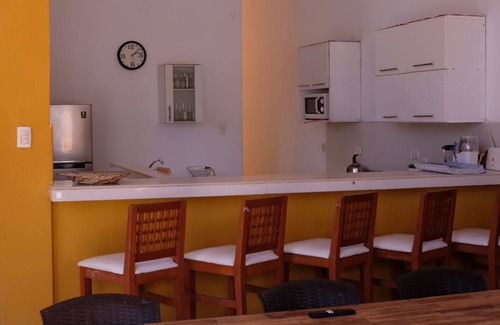 Vichayito House | Spacious 6-bedroom oceanfront house in amazing Vichayito with AC, WiFi