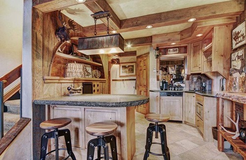 Peak 9 Condo | Spacious 6BR Beaver Run Peak 9 Penthouse in Breckenridge with ski area views!