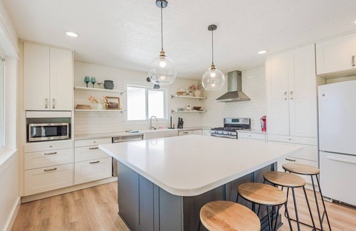 Orem North House | Spacious 6BR Home with Theater & Private Hot Tub