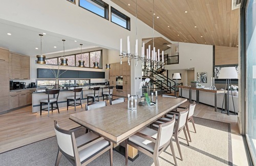 Deer Valley House | Spacious 7BR Deer Valley Ski In Ski Out Retreat w Theater and Elegant Mountain Style