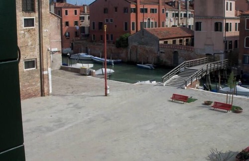 Cannaregio Apartment | Spacious and bright apartment in Campo S.Alvise