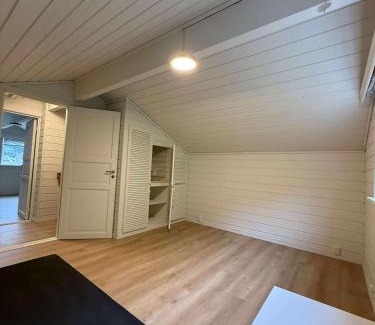 Forde Apartment | Spacious and central house with 5 bedroms