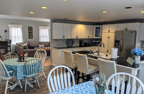 Barnstable House | *Spacious and charming vacation home four houses from our deeded beach*