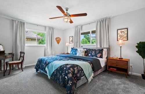 Strongsville House | Spacious and Luxury Designed Ranch with Game Room
