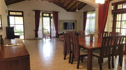 Pamankada West House | Spacious and Serene Family Home in Colombo