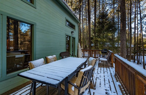 Angel Fire Cabin | Spacious Angel Fire Cabin Near Skiing, Hiking, and Fishing