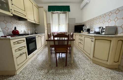 Sasso d'Ombrone House | Spacious apartment with beautiful views of the Ombrone River and Mount Amiata