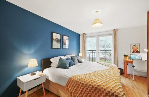 Bishop's Stortford Apartment | Spacious apartment, Bishop Stortford Town, Comfy for Contractors and Relocators