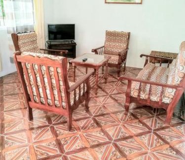 Flic-en-Flac Apartment | Spacious apartment in Flic en Flac, 115 m², mountain view