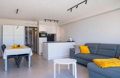 Middelkerke Apartment | Spacious apartment with view