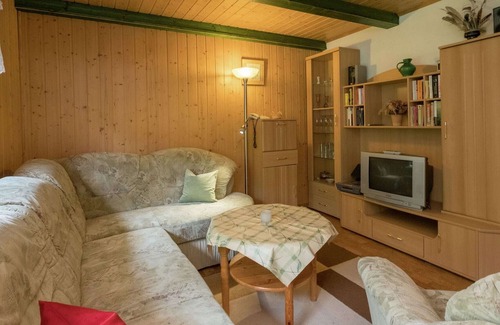 Neustadt/Harz House | Spacious Bungalow in Neustadt Germany with Garden