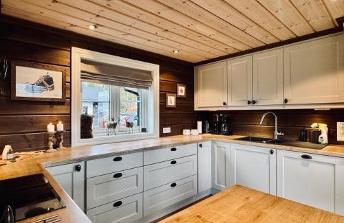 Kamben House | Spacious cabin in the mountains