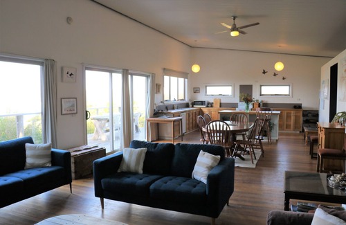 Killiecrankie House | Spacious, comfortable home with a view!