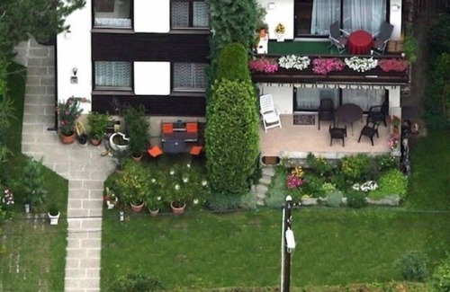 Penzing Apartment | Spacious,comfortable apartment,150m2, first floor,quiet,garden-side with terrace