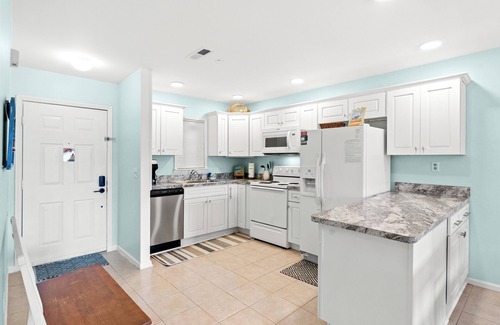 Cherry Grove Beach Condo | Spacious condo, across the street from the beach + Free Attraction Tickets!