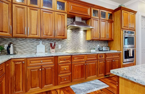Marysville House | Spacious & conveniently located home with swim spa & two kitchens