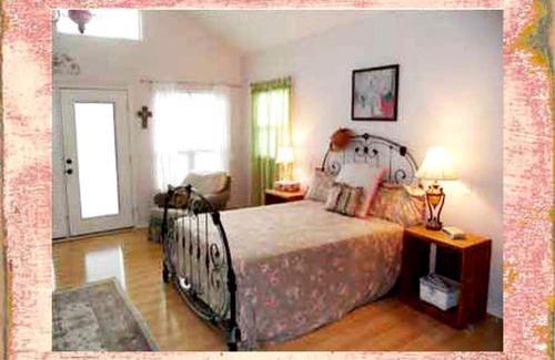 Hunt House | Spacious Cottage with Exquisite Pond and Hill Country Views near Fredericksburg and Kerrville, Texas