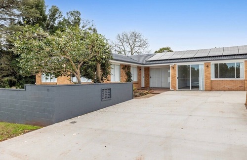 East Toowoomba House | Spacious Family Retreat East Toowoomba!