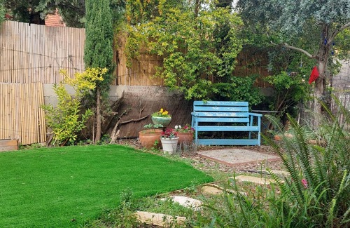 Yanuv Villa | Spacious Family Villa Near Netanya Beach