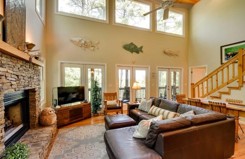 Wiley House | Spacious Georgia Escape with Fireplace, Deck and Grill