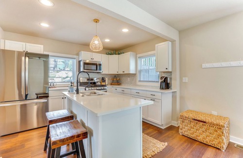 East Troy Cottage | Spacious Getaway w/Boat Dock in East Troy!