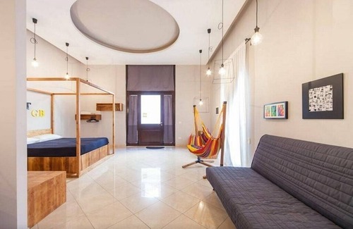 L'Assunta Apartment | Spacious ground-floor loft with large spaces and windows ideal for families with children