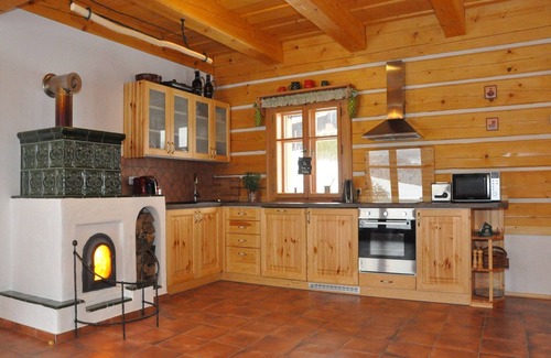 Zahori House | Spacious Group Retreat