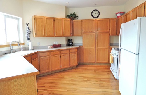 Willowbrook Meadows House | Spacious Home, Sensational Views