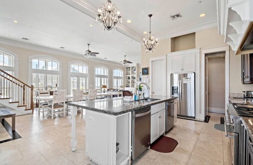Galveston House | Spacious home with incredible ocean views