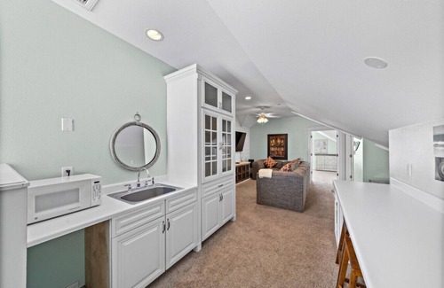 Galveston House | Spacious home with incredible ocean views