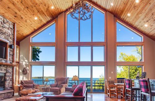 Walker House | Spacious Leech Lake Home on 2 Private Acres, 200' of lake shore 15 Minutes to Walker with boat lift, dock, swimming, fire pit