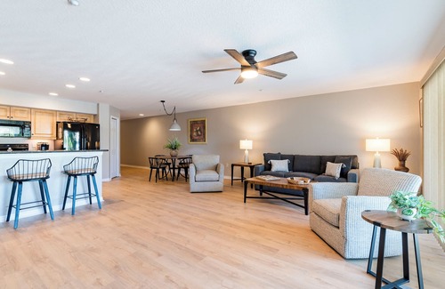 Indian Rocks Beach Condo | Spacious, Luxury, Beach Condo with Pool & Spa