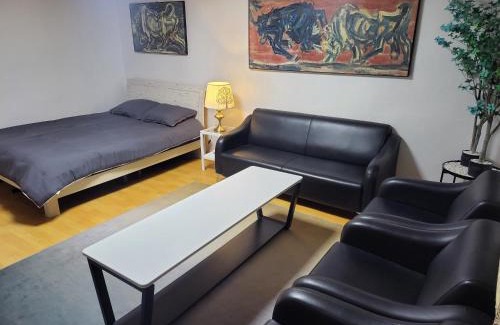 Itaewon Apartment | Spacious Master Suite #5