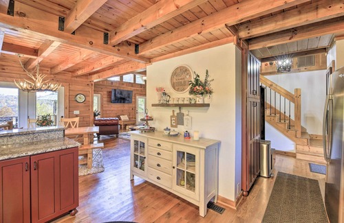 Mouth of Wilson Cabin | Spacious Mouth of Wilson Cabin Near New River