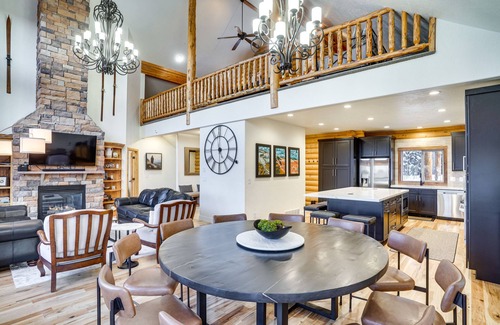 Steam Engine Meadows Cottage | Spacious Mtn Manor, 1 Mi to Brian Head Resort!