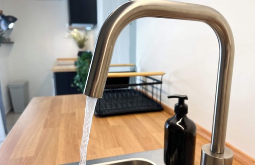 Kavala Apartment | Spacious, Near Beach & Easy Parking - by Solstad