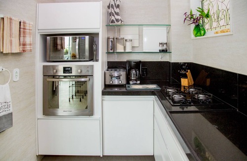 Copacabana Condo | Spacious Penthouse with Ocean View, two Patios and Office with Ocean View.