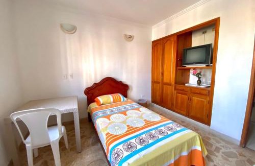 Manga House | Spacious private Room & bathrom near bay