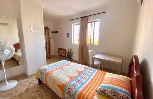 Manga House | Spacious private Room & bathrom near bay