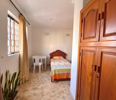 Manga House | Spacious private Room & bathrom near bay