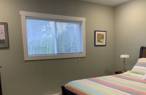 Saanich East Cottage | Spacious Private Guest Cottage