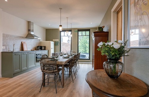 Oedelem Apartment | Spacious Retreat for 10 Guests in Oedelem