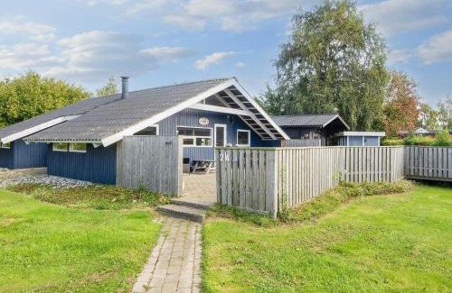 Skovmose House | Spacious Retreat in Skovmose-By Traum