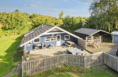 Skovmose House | Spacious Retreat in Skovmose-By Traum