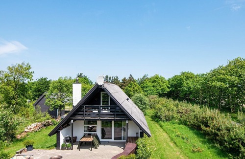 Ringkøbing-Skjern Municipality House | Spacious Retreat in Stauning - By Traum Ferienwohnungen