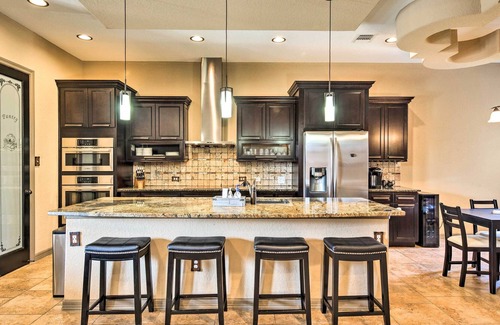 Schertz House | Spacious Selma Home w/ Movie Theater, Patio + Yard